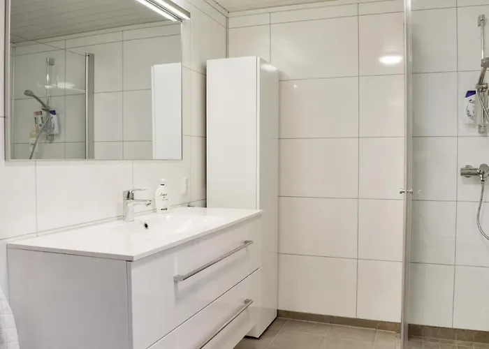 3 Bedroom Amazing In Jørpeland