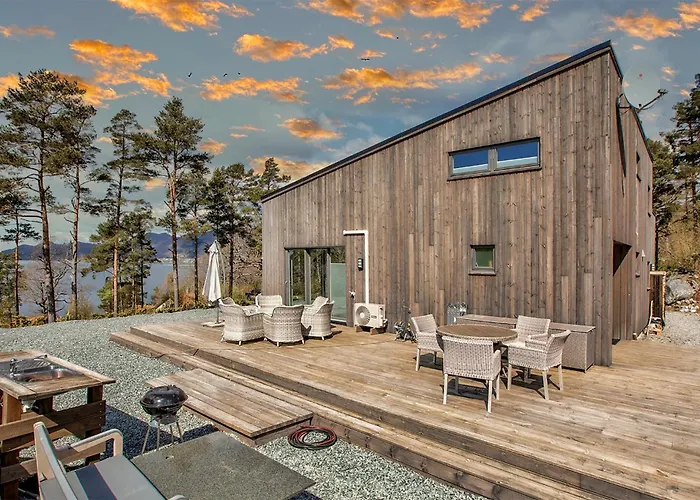 Dom wakacyjny 3 Bedroom Amazing In